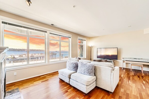 Living room with waterfront views!