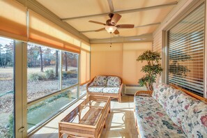 Sunroom | 2,500 Sq Ft | Singe-Story Unit | Free WiFi