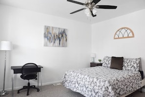 Bedroom 2 - Queen Bed & Desk
