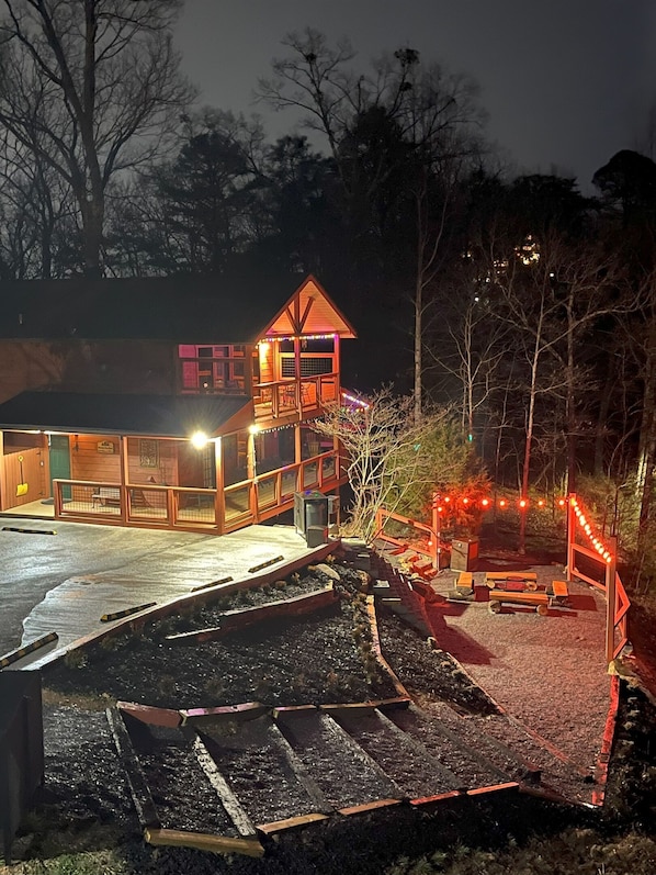 Cabin at night with great outdoor