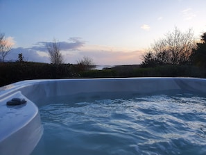 Hot tub