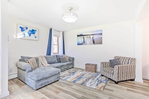 Living Room | Queen Sleeper Sofa | Smart TV