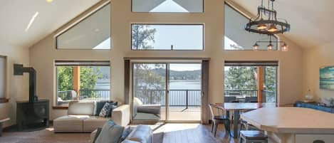 Loon Lake Vacation Rental | 5BR | 3BA | 2,666 Sq Ft | Stairs to Access