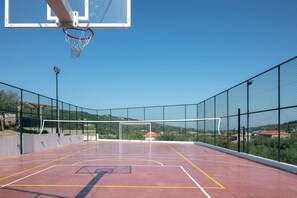 Terrain de sport