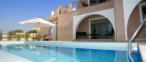 2 People Villa with Private pool