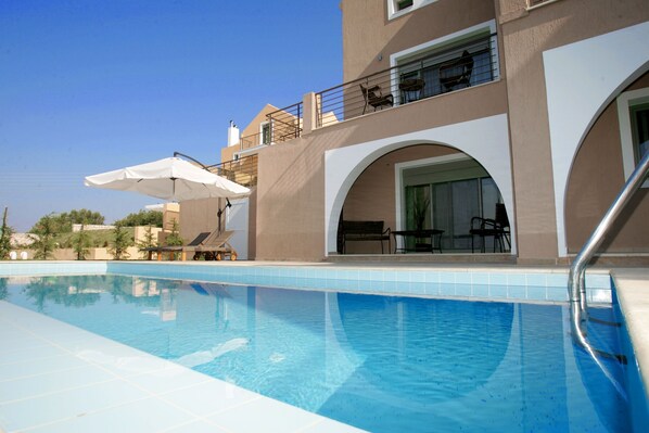 2 People Villa with Private pool