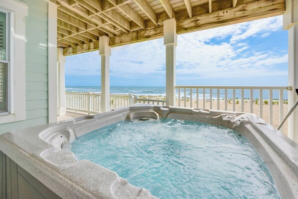 Surf or Sound Realty - 1084 - The Sandlot - Hot Tub