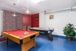 Game room