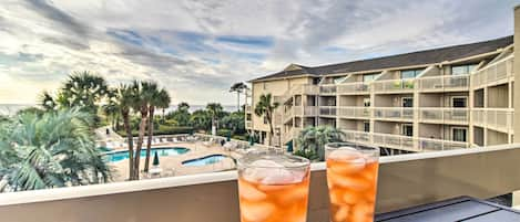 Hilton Head Island Vacation Rental | 1BR | 1BA | Elevator Access | 518 Sq Ft