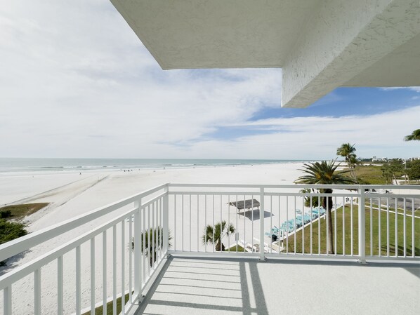 401 balcony 2