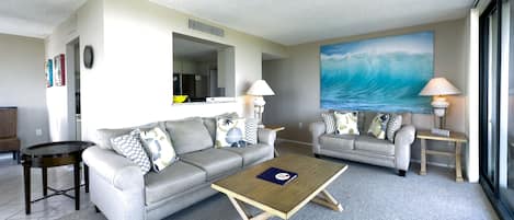W503-living room
