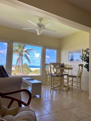 Sunset Royale - 300, Tropical Sands Accommodations