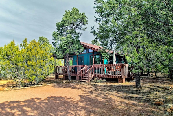 Heber Vacation Rental | 3BR | 2BA | 4 Steps to Enter | 1,152 Sq Ft