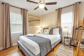 Queen Bedroom with 42" TV