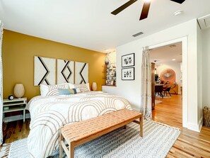 Master Bedroom (1)