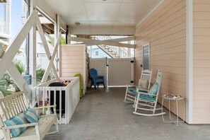 Sitting Area Under Home