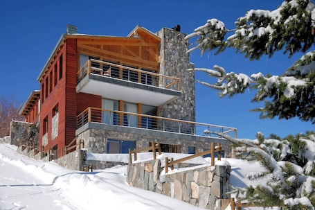 Casa Farellones seen from below