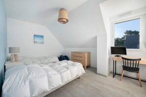 Child's bedroom