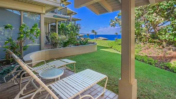 Kapalua Bay Villas #12G5 - Ocean View Lounging Lanai - Parrish Maui