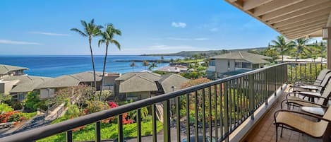 Kapalua Bay Villas #17B2 - Main Seating Lanai Ocean View - Parrish Maui