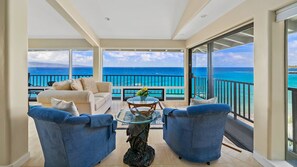 Kapalua Bay Villas #21B2 - Ocean & Molokai View Seating Area - Parrish Maui