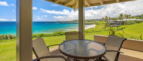 Kapalua Bay Villas #21G5 - Ocean View Covered Dining Lanai - Parrish Maui