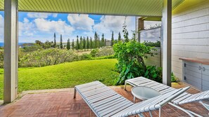 Kapalua Ridge Villas #611 - Covered Ocean View Lounging Lanai - Parrish Maui