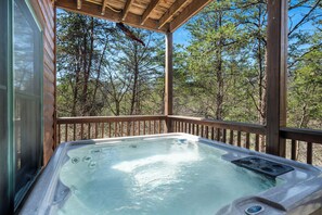 Bain à remous extérieur