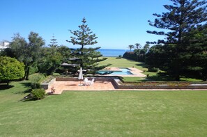 overview the garden and sea