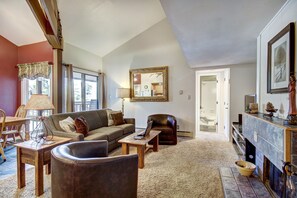 Living Room, Indoors, Furniture, Couch, Home Decor