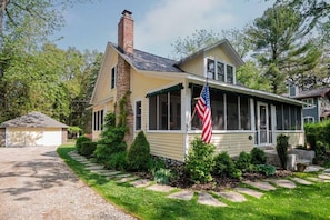 Main Image
