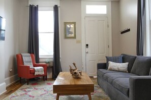 Entry into living room