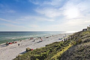 Beach Access - Hop on the Free Tram to the Beach!