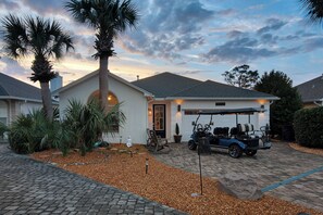 Chic Retreat -