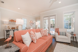 Walk right into this coastal living area, open concept.