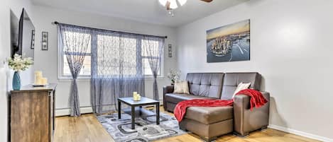 Jersey City Vacation Rental | 3BR | 1BA | 1,300 Sq Ft | Stairs Required