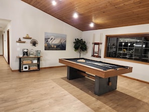 8' Pool table and a coffee bar
