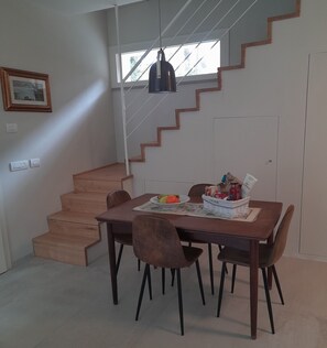 Tavolo pranzo interno