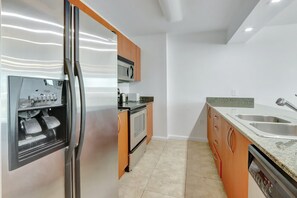 fully stocked kitchen