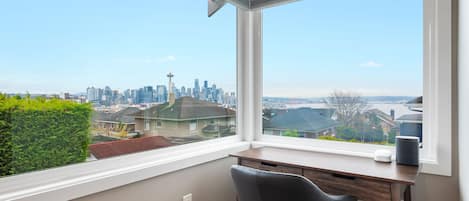 Main Bedroom Desk - Skyline and Rainier Views