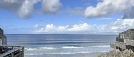 Welcome to "Sand Castle" - Stunning Oceanfront Views