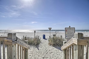 Strand