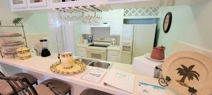 Dining Room, Dining Table, Table, Indoors, Furniture
