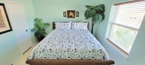 Furniture, Bed, Bedroom, Indoors, Room