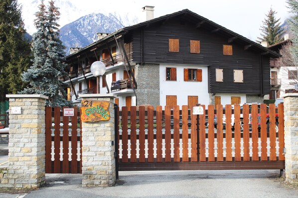 Exterior