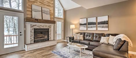 Minocqua Vacation Rental | 5BR | 3.5BA | 4,313 Sq Ft | Stairs Required