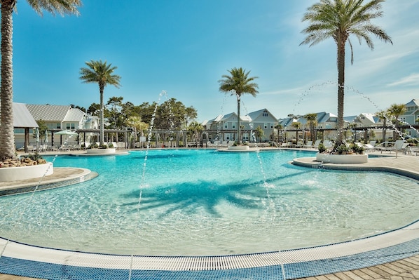 The pool at Ivybridge on 30A provides plenty of luxurious space.