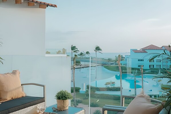 Balcony / Terrace