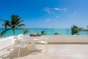 Balcony / Terrace