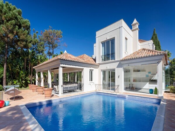 Superb 5 Bedroom Villa with Heated Pool - J185 - 1